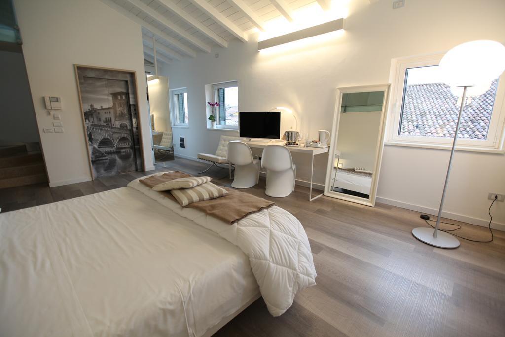 Bed & Breakfast Mazzini - City Center Luxury
